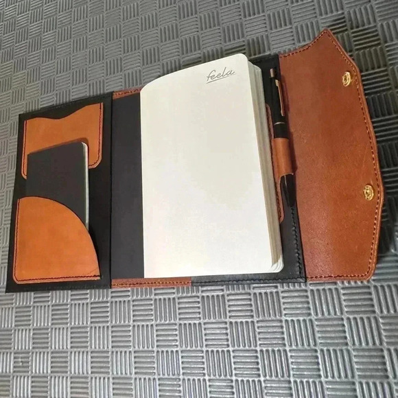 Handmade Vegetable Tan Leather Journal / Diary / Devotional Book / Notebook - Picture 14 of 14